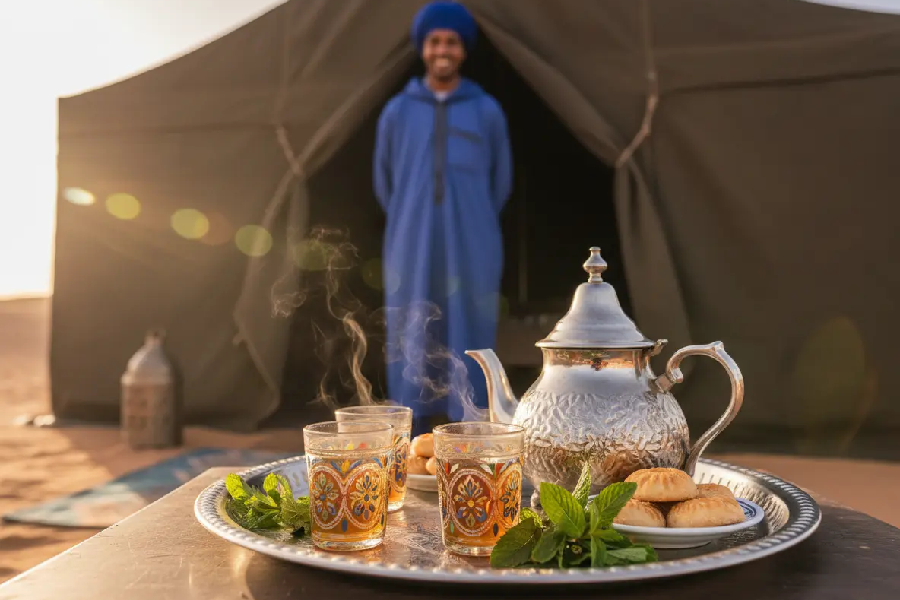 Experience the Ultimate Luxury Desert Tour